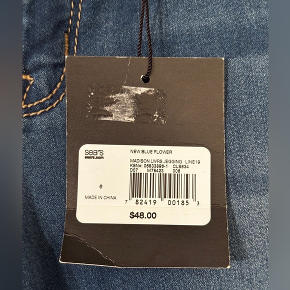 Metaphor Denim Jeans - Picture 2 of 5